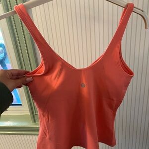 Top lululemon